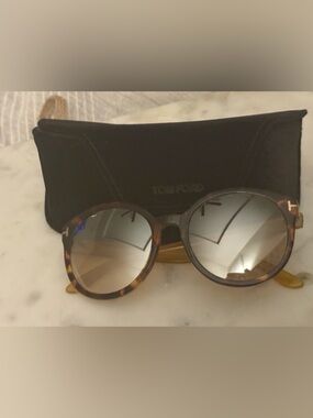 Tom Ford Tortoiseshell Round Sunglasses with Gradient Lenses
